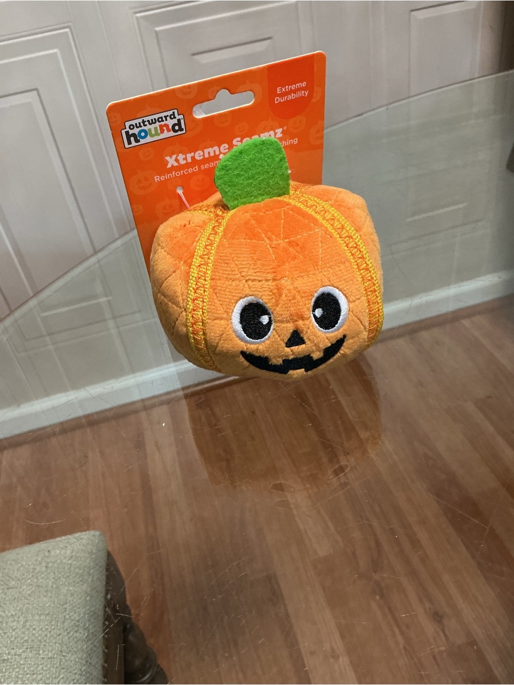 Brand New outword xtreme seamz pumpkin 4” Very Cute
